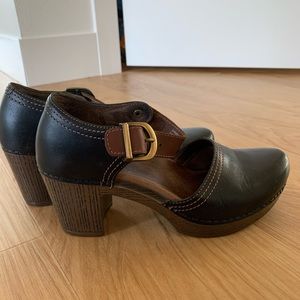 Dansko heeled clogs